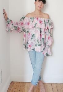 Blouse dénudée floral manches longues
