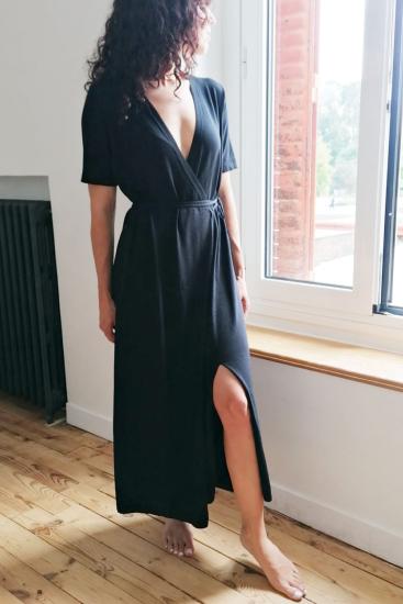 Robe portefeuille noire manches courtes