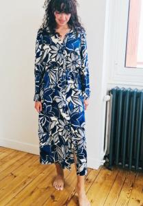 Robe floral midi à manches longues