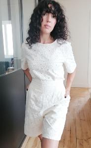 Blouse brodée à manches courtes